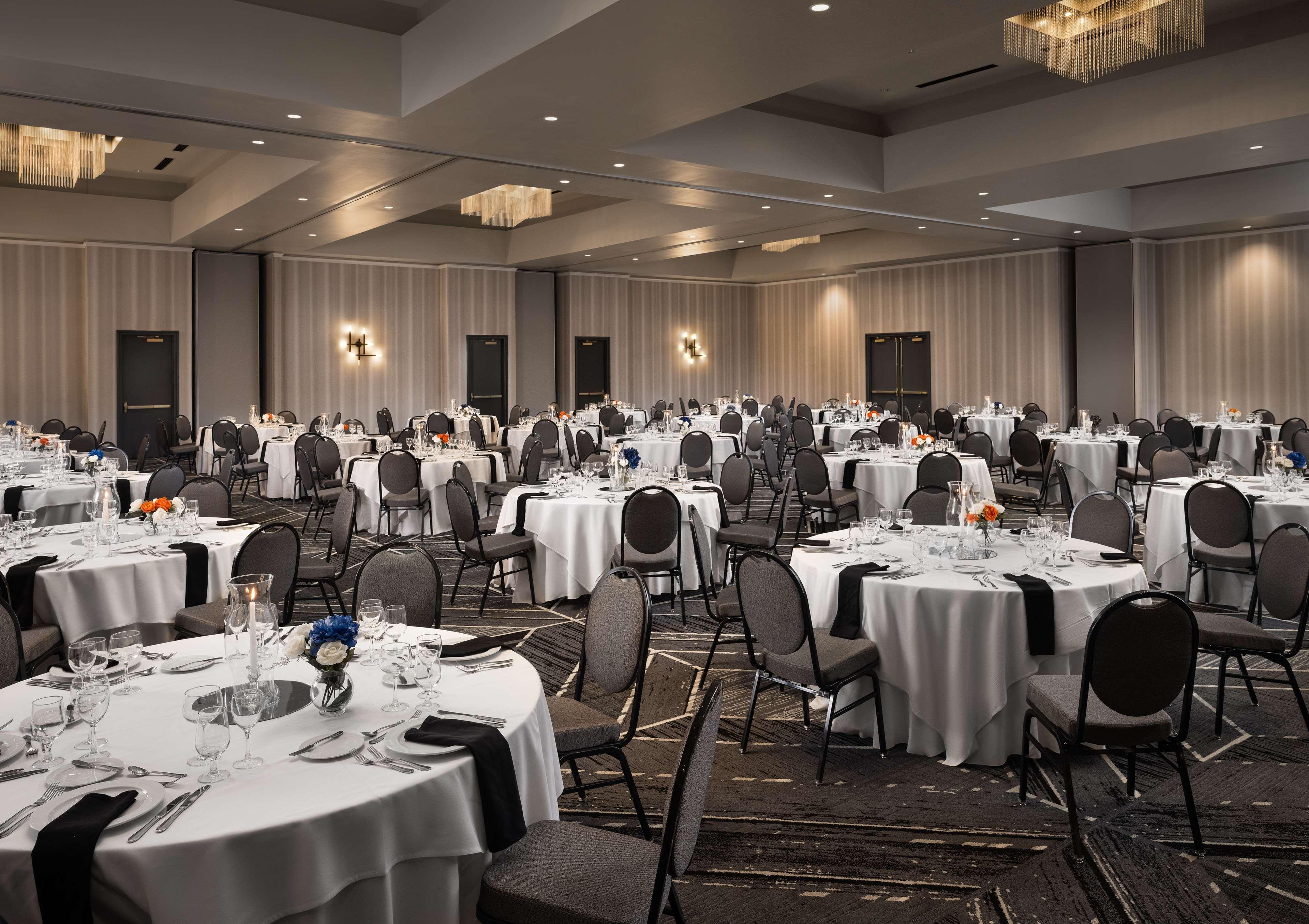 Hilton Charlotte Airport Hotel Extérieur photo