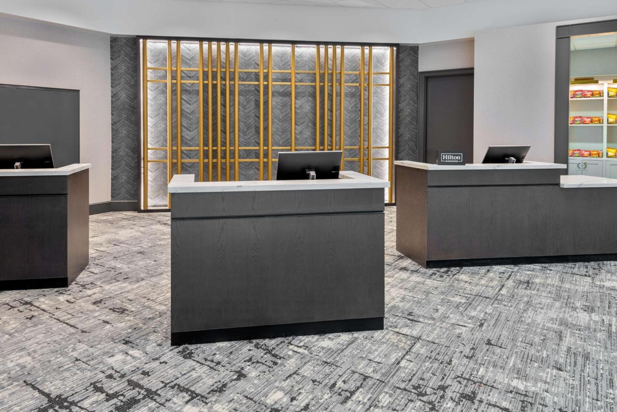Hilton Charlotte Airport Hotel Extérieur photo