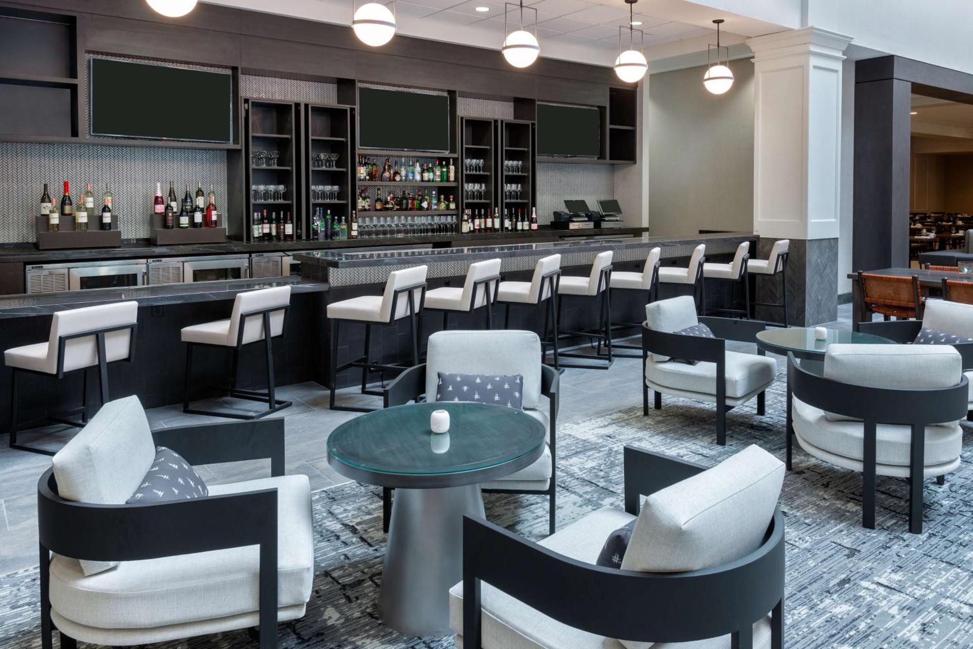 Hilton Charlotte Airport Hotel Extérieur photo